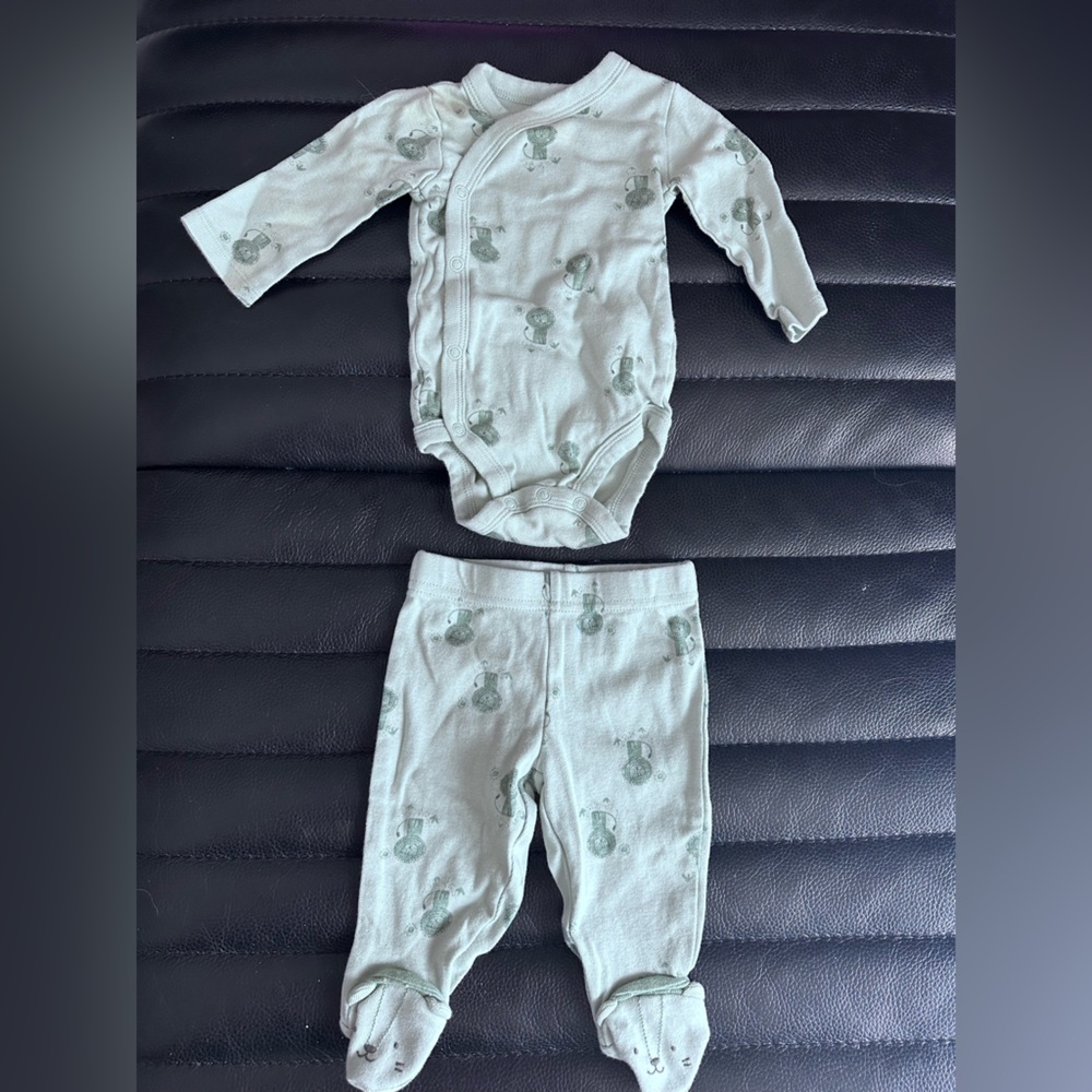 Carter's Mint Green Baby Outfit